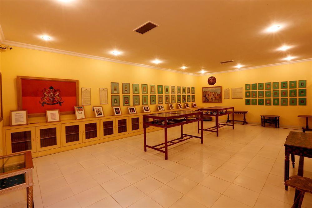 The Lallgarh Palace A Heritage Hotel 비카네르 외부 사진