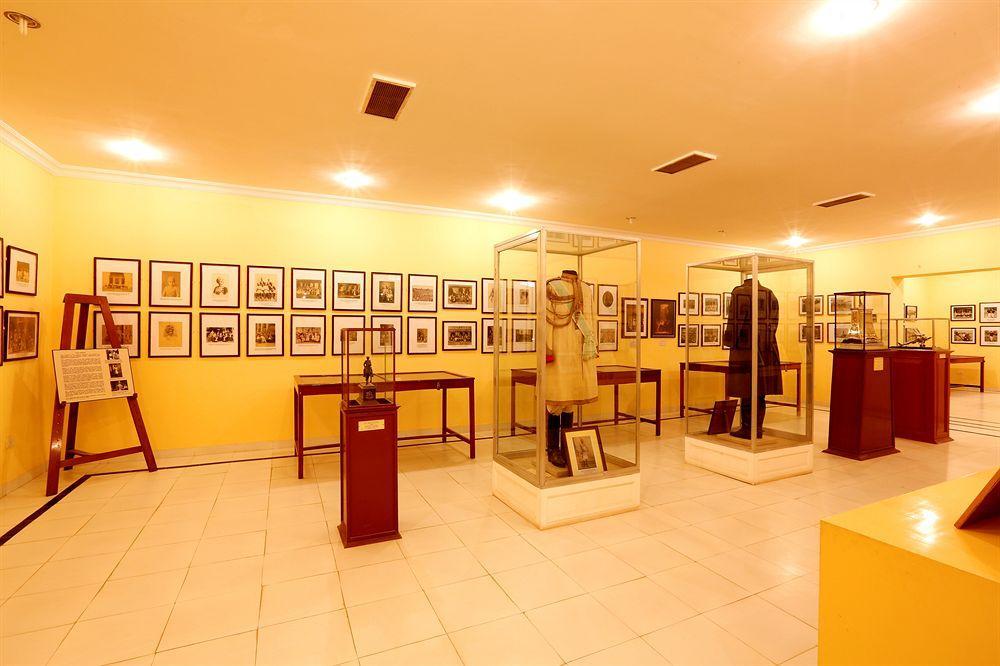 The Lallgarh Palace A Heritage Hotel 비카네르 외부 사진