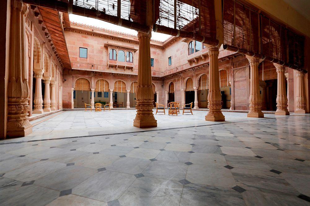 The Lallgarh Palace A Heritage Hotel 비카네르 외부 사진