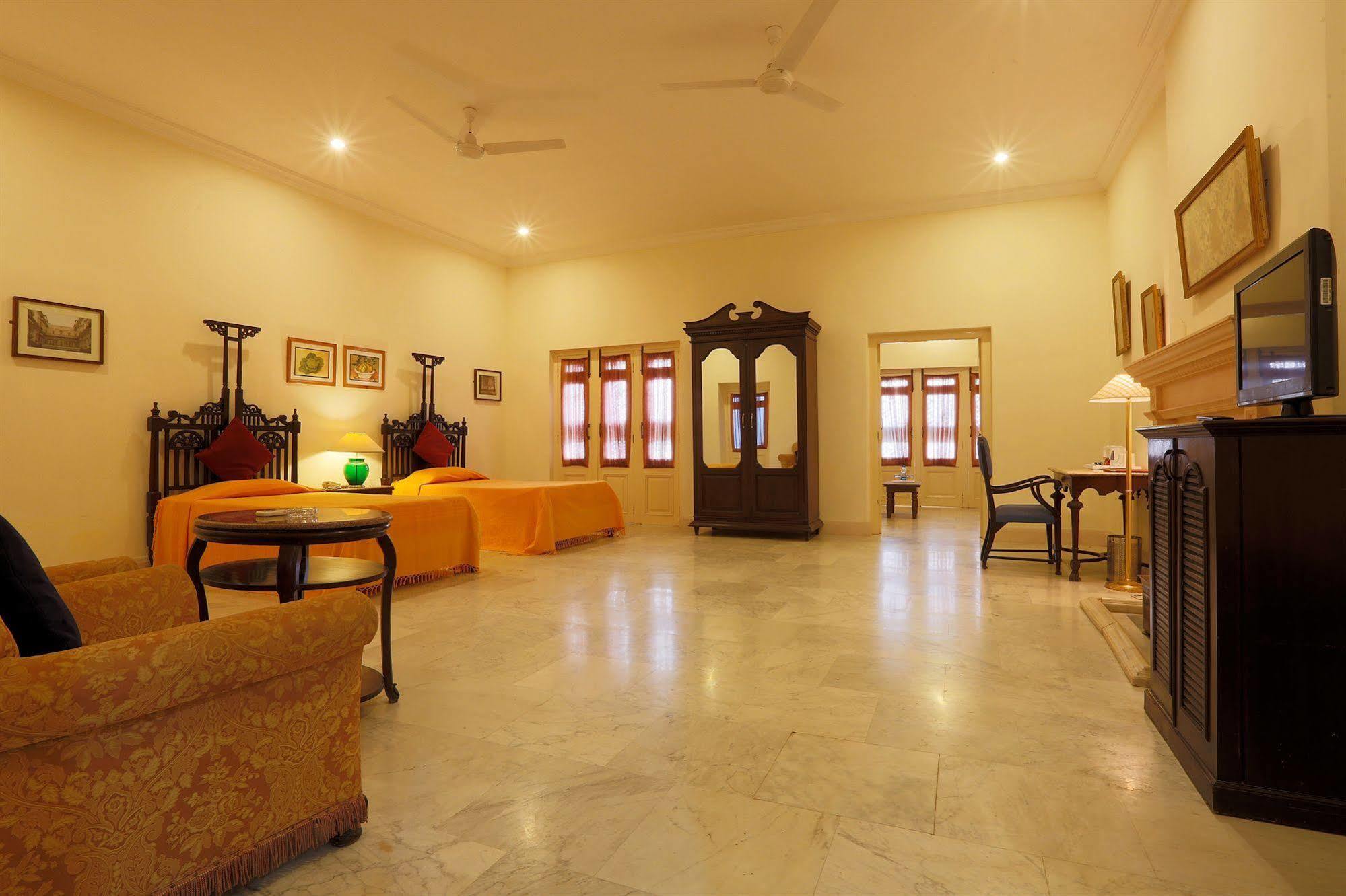 The Lallgarh Palace A Heritage Hotel 비카네르 외부 사진